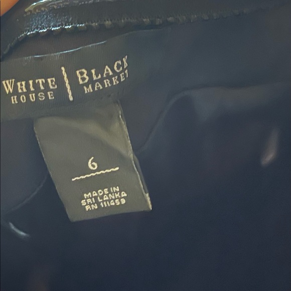 Black fitted dress - Picture 3 of 3